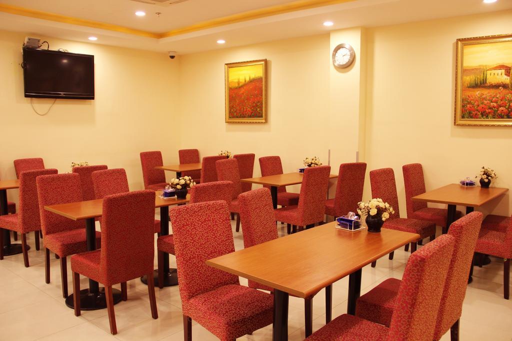 Hanting Hotel Shanghai Hongqiao Railway Station Huqingping Highway Exterior photo